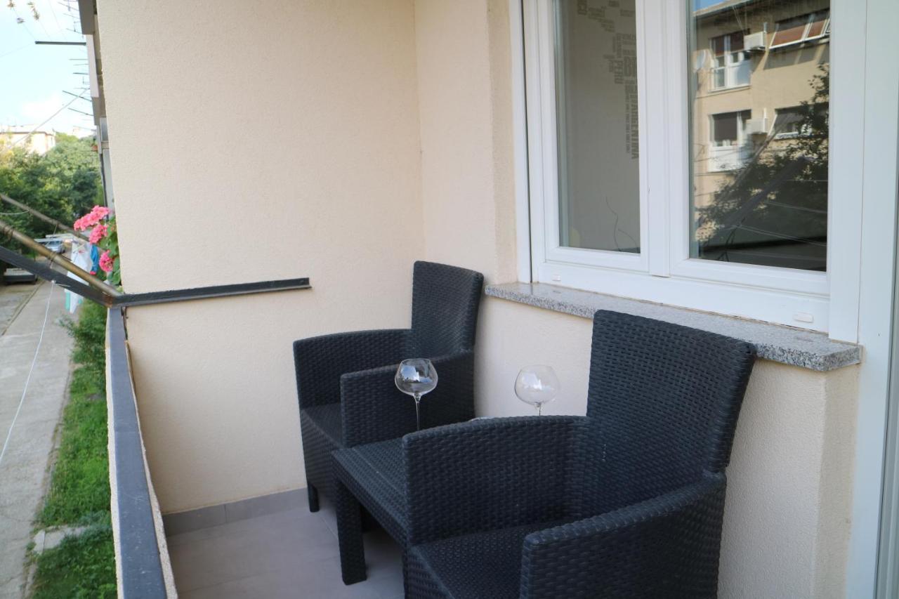Apartamento Apartman Mark Pula Exterior foto